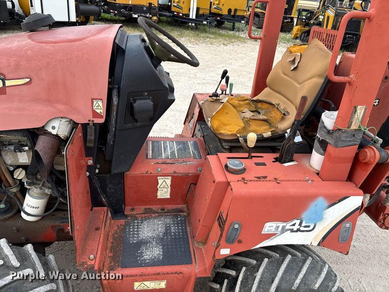 image for item EA6972 2016 Ditch Witch RT45 trencher