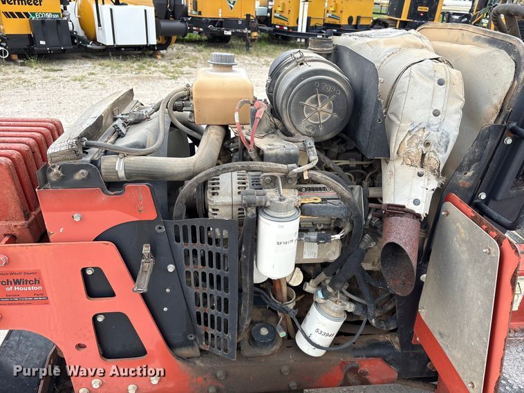 image for item EA6972 2016 Ditch Witch RT45 trencher