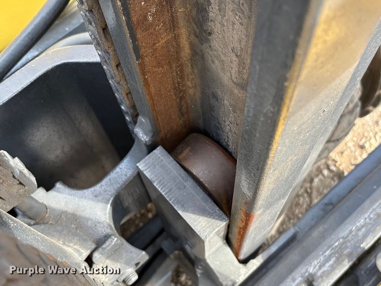 image for item EA6973 Hyster H80XM forklift