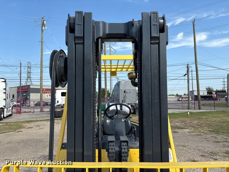 image for item EA6973 Hyster H80XM forklift