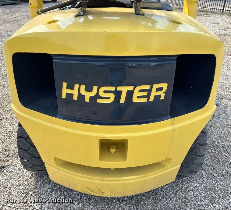 image for item EA6973 Hyster H80XM forklift