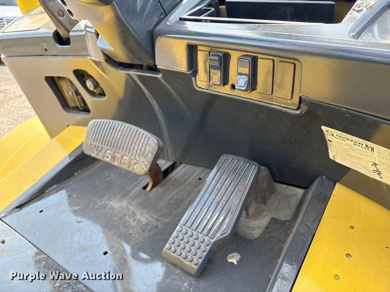 image for item EA6973 Hyster H80XM forklift