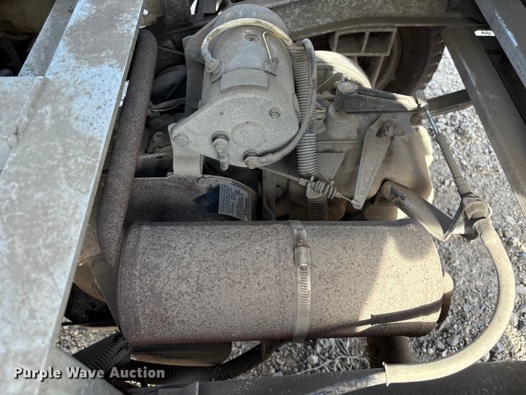 image for item EA6974 2005 Club Car Carryall Utility Vehicle