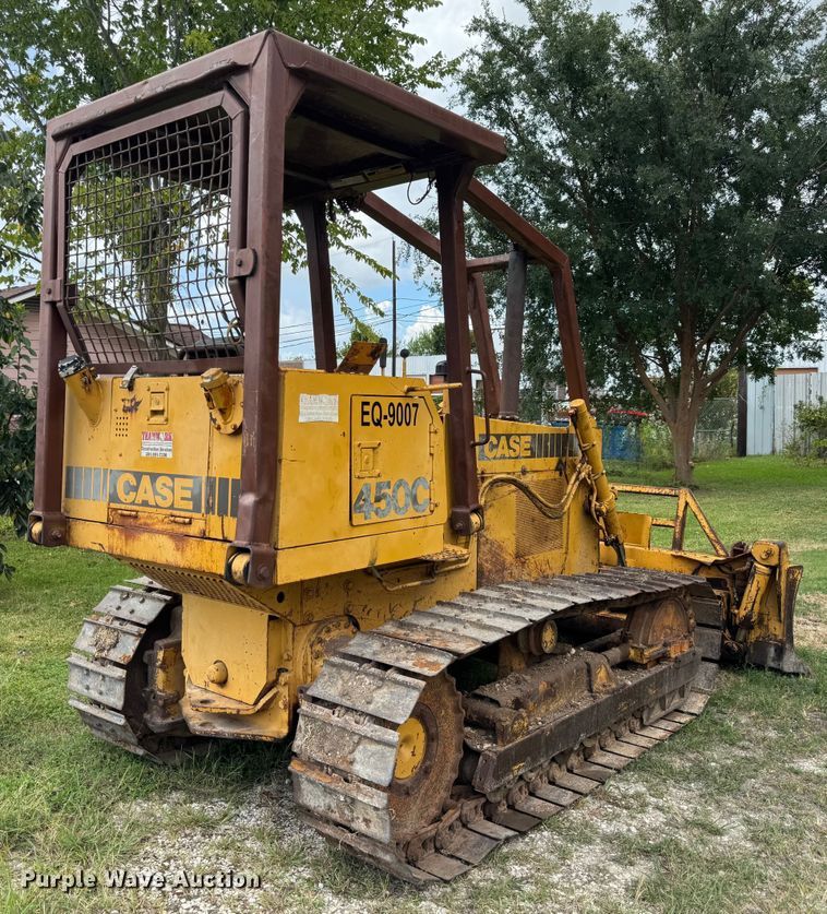 image for item EA6978 1989 Case 450C dozer