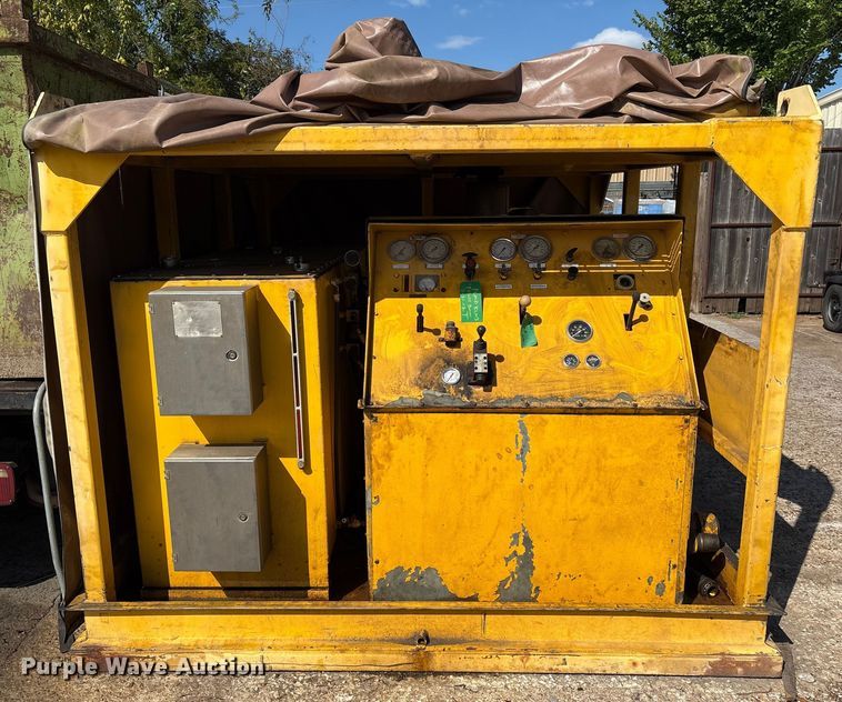 image for item EA6980 1999 Berendsen power unit