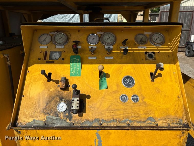 image for item EA6980 1999 Berendsen power unit