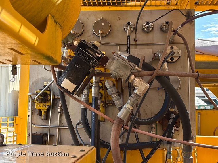 image for item EA6982 power unit