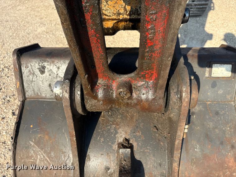 image for item EA7526 2014 Case CX130C excavator