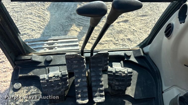 image for item EA7526 2014 Case CX130C excavator