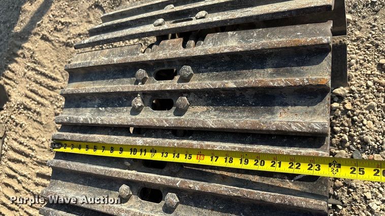 image for item EA7526 2014 Case CX130C excavator