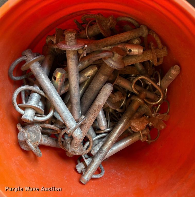 image for item EA7532 Trench box