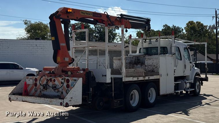 image for item EA7538 2007 Freightliner Business Class M2 crane truck