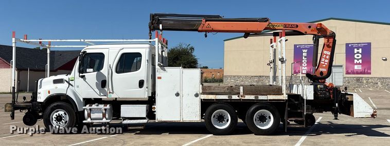 image for item EA7538 2007 Freightliner Business Class M2 crane truck