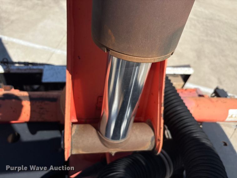 image for item EA7538 2007 Freightliner Business Class M2 crane truck