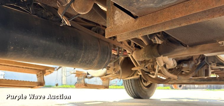 image for item EA7538 2007 Freightliner Business Class M2 crane truck