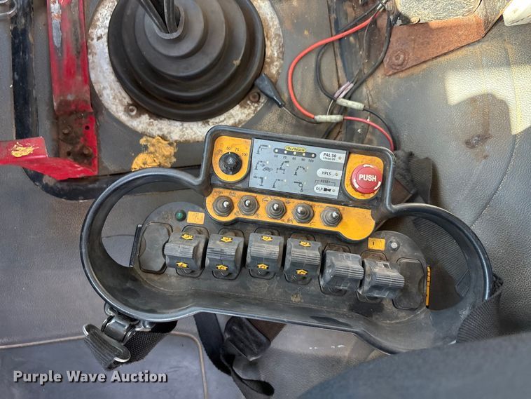 image for item EA7538 2007 Freightliner Business Class M2 crane truck