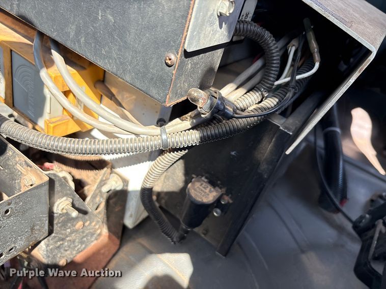 image for item EA7538 2007 Freightliner Business Class M2 crane truck