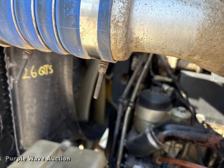 image for item EA7538 2007 Freightliner Business Class M2 crane truck