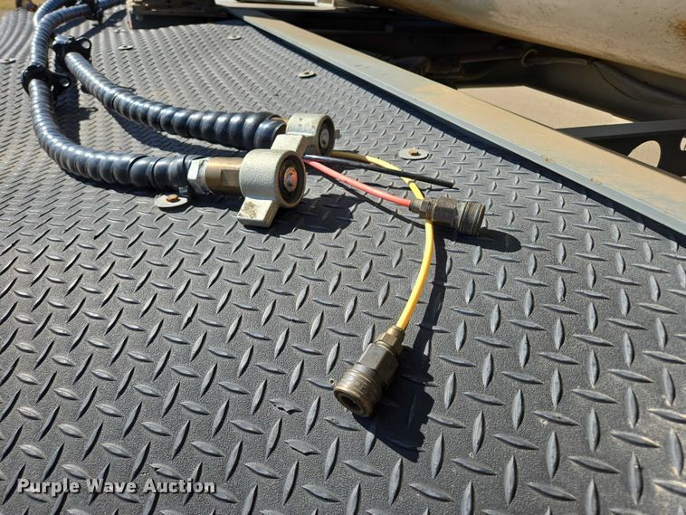 image for item EB1040 2008 SmithCo MH2-42-36 side dump trailer