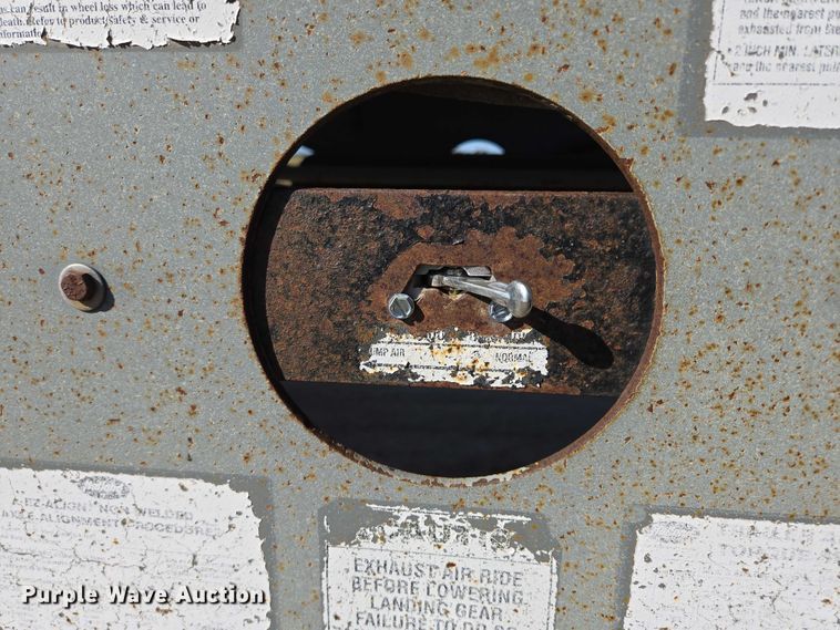 image for item EB1040 2008 SmithCo MH2-42-36 side dump trailer