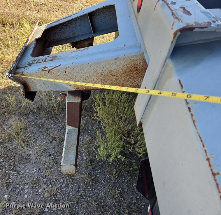 image for item EB1040 2008 SmithCo MH2-42-36 side dump trailer