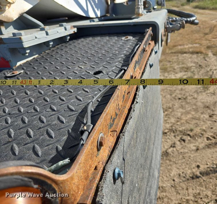 image for item EB1040 2008 SmithCo MH2-42-36 side dump trailer