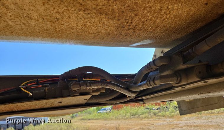 image for item EB1040 2008 SmithCo MH2-42-36 side dump trailer