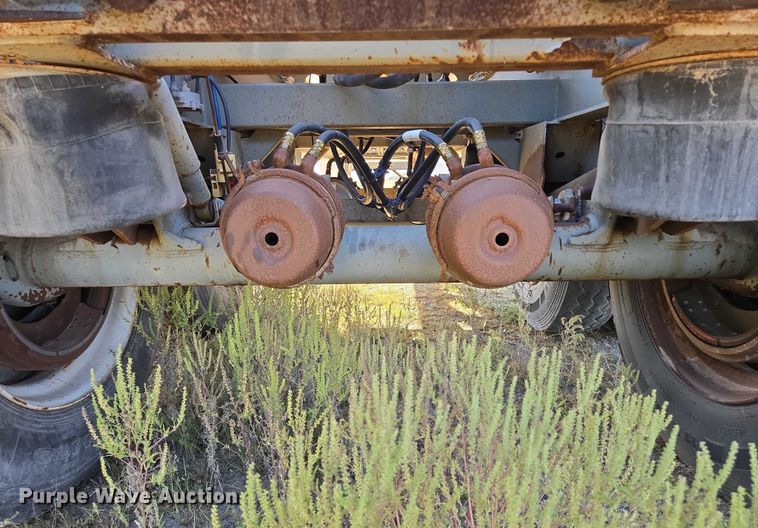 image for item EB1040 2008 SmithCo MH2-42-36 side dump trailer