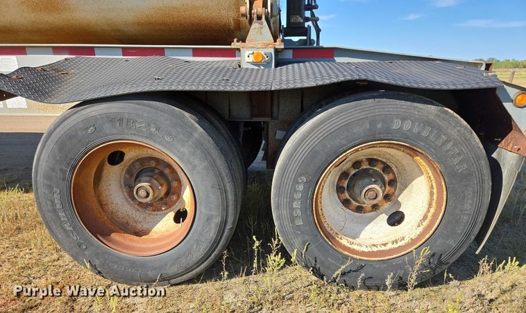 image for item EB1040 2008 SmithCo MH2-42-36 side dump trailer