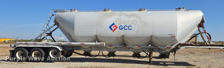 image for item EB1041 1987 Fruehauf pneumatic dry bulk trailer
