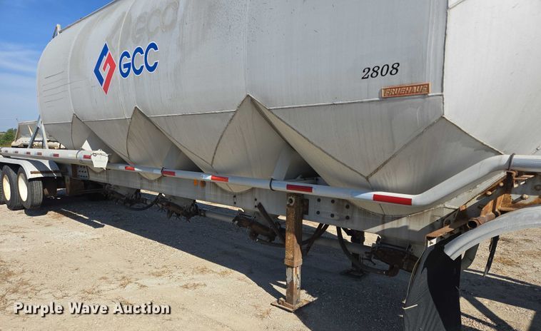 image for item EB1041 1987 Fruehauf pneumatic dry bulk trailer