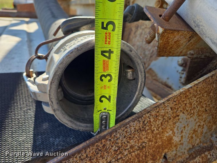 image for item EB1041 1987 Fruehauf pneumatic dry bulk trailer