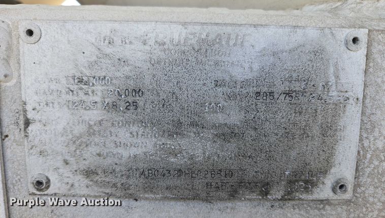 image for item EB1041 1987 Fruehauf pneumatic dry bulk trailer