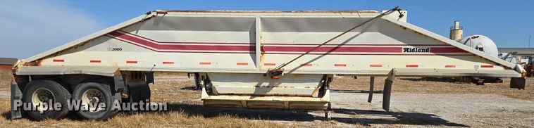 image for item EB1042 2007 Midland MG40TC2000 bottom dump trailer