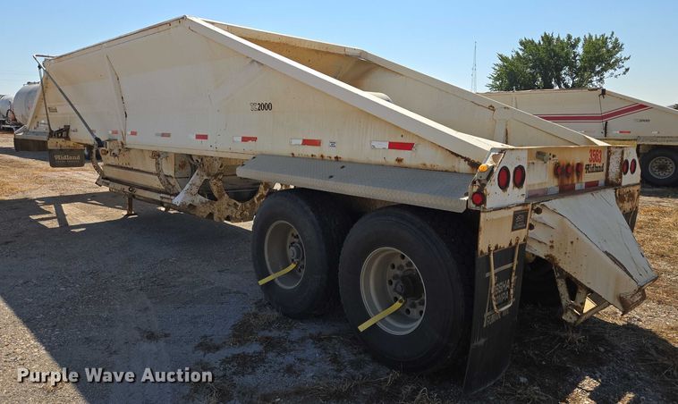 image for item EB1043 2007 Midland MG40TC2000 bottom dump trailer