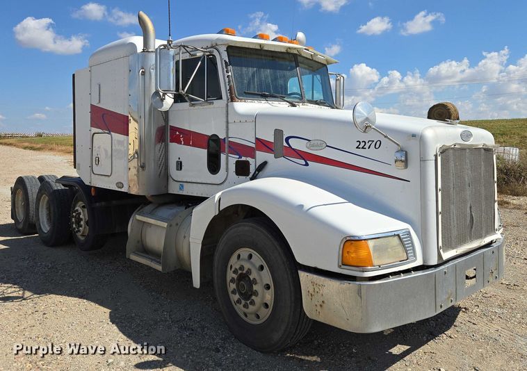 image for item EB1044 2000 Peterbuilt 377 semi truck