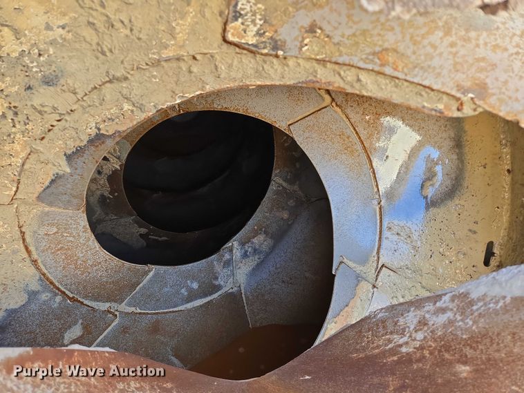 image for item EB1045 2013 International WorkStar 7600 SFA ready mix truck