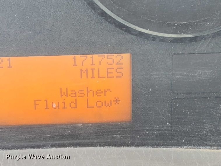 image for item EB1045 2013 International WorkStar 7600 SFA ready mix truck