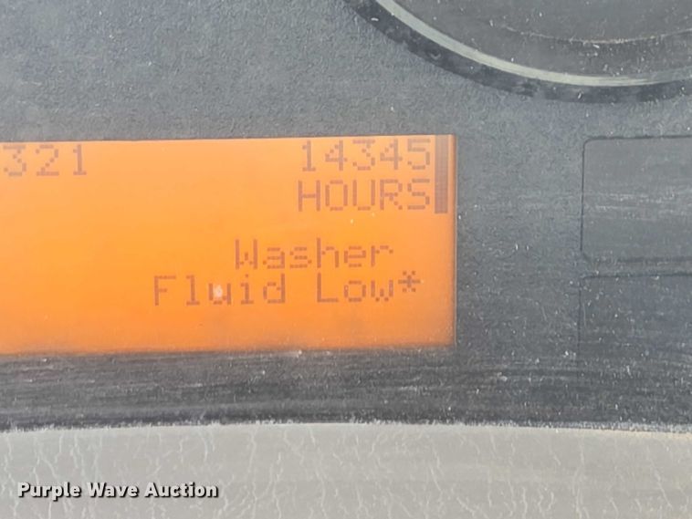 image for item EB1045 2013 International WorkStar 7600 SFA ready mix truck