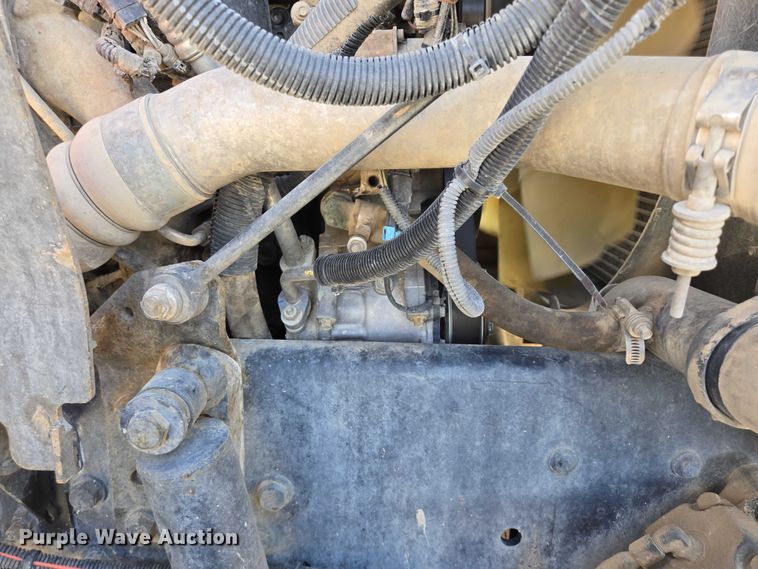 image for item EB1045 2013 International WorkStar 7600 SFA ready mix truck