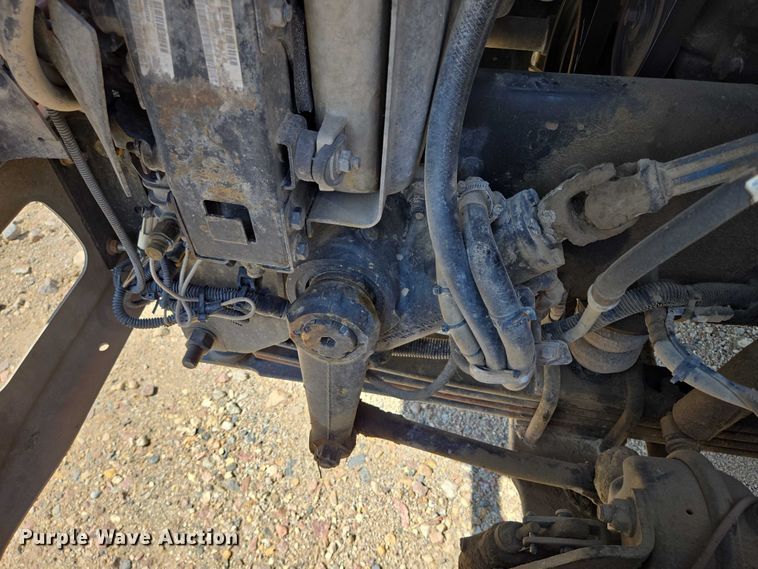 image for item EB1045 2013 International WorkStar 7600 SFA ready mix truck