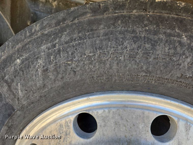 image for item EB1045 2013 International WorkStar 7600 SFA ready mix truck