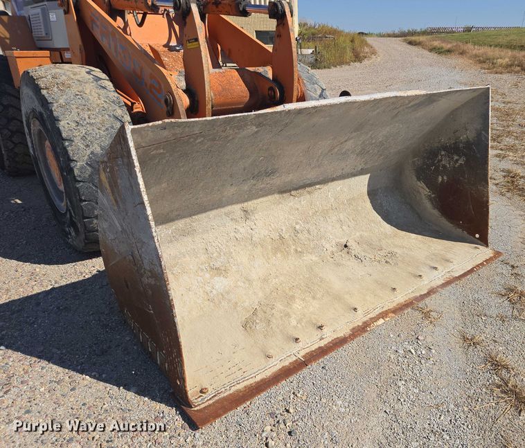 image for item EB1046 1997 Fiat-Allis FR130.2 wheel loader