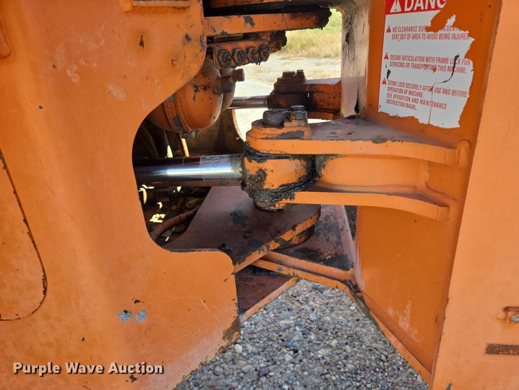 image for item EB1046 1997 Fiat-Allis FR130.2 wheel loader