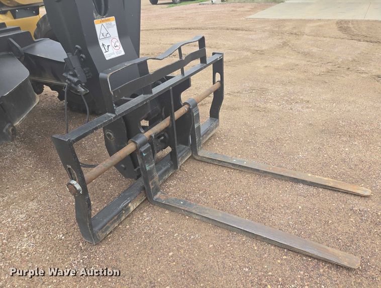 image for item EB1047 2011 Caterpillar TL1255 telehandler