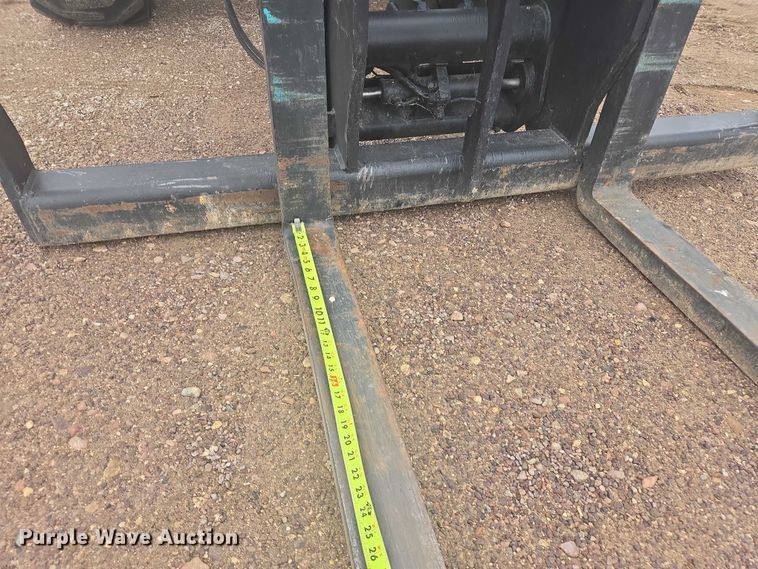 image for item EB1047 2011 Caterpillar TL1255 telehandler