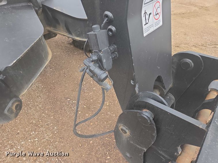 image for item EB1047 2011 Caterpillar TL1255 telehandler