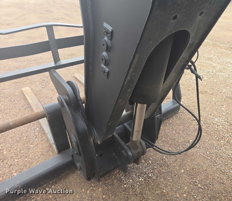 image for item EB1047 2011 Caterpillar TL1255 telehandler