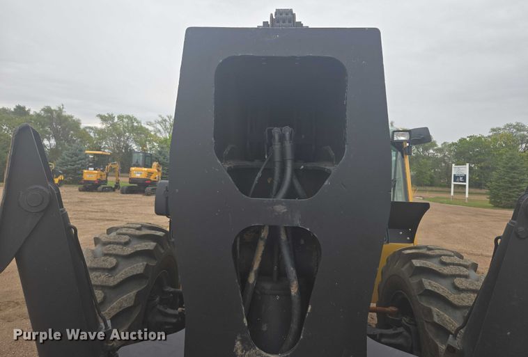 image for item EB1047 2011 Caterpillar TL1255 telehandler