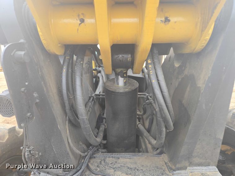 image for item EB1047 2011 Caterpillar TL1255 telehandler